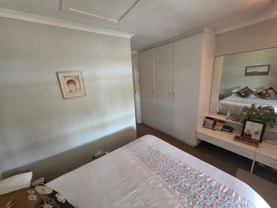 4 Bedroom Property for Sale in Wavecrest Eastern Cape